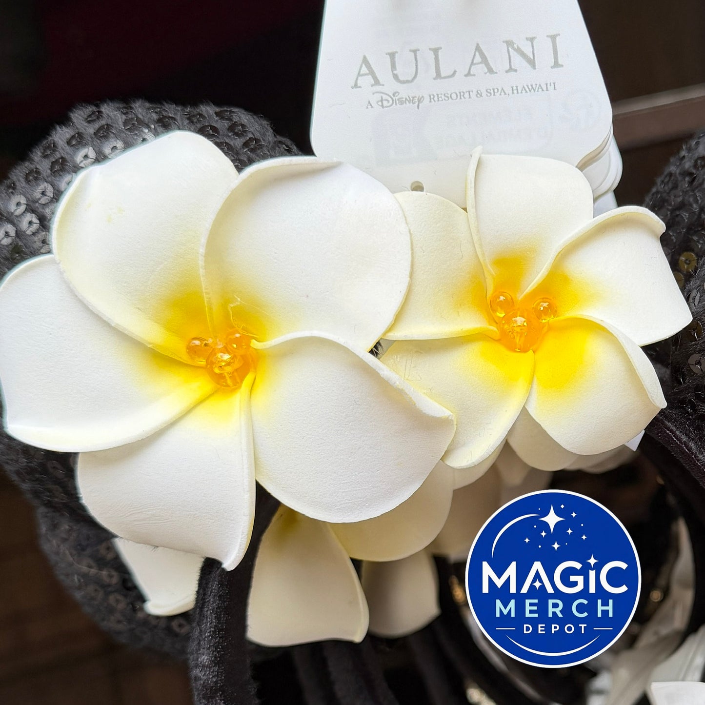 BNWT Disney Parks Aulani Plumeria Minnie Mouse Sequin Hawaiian Ears Headband